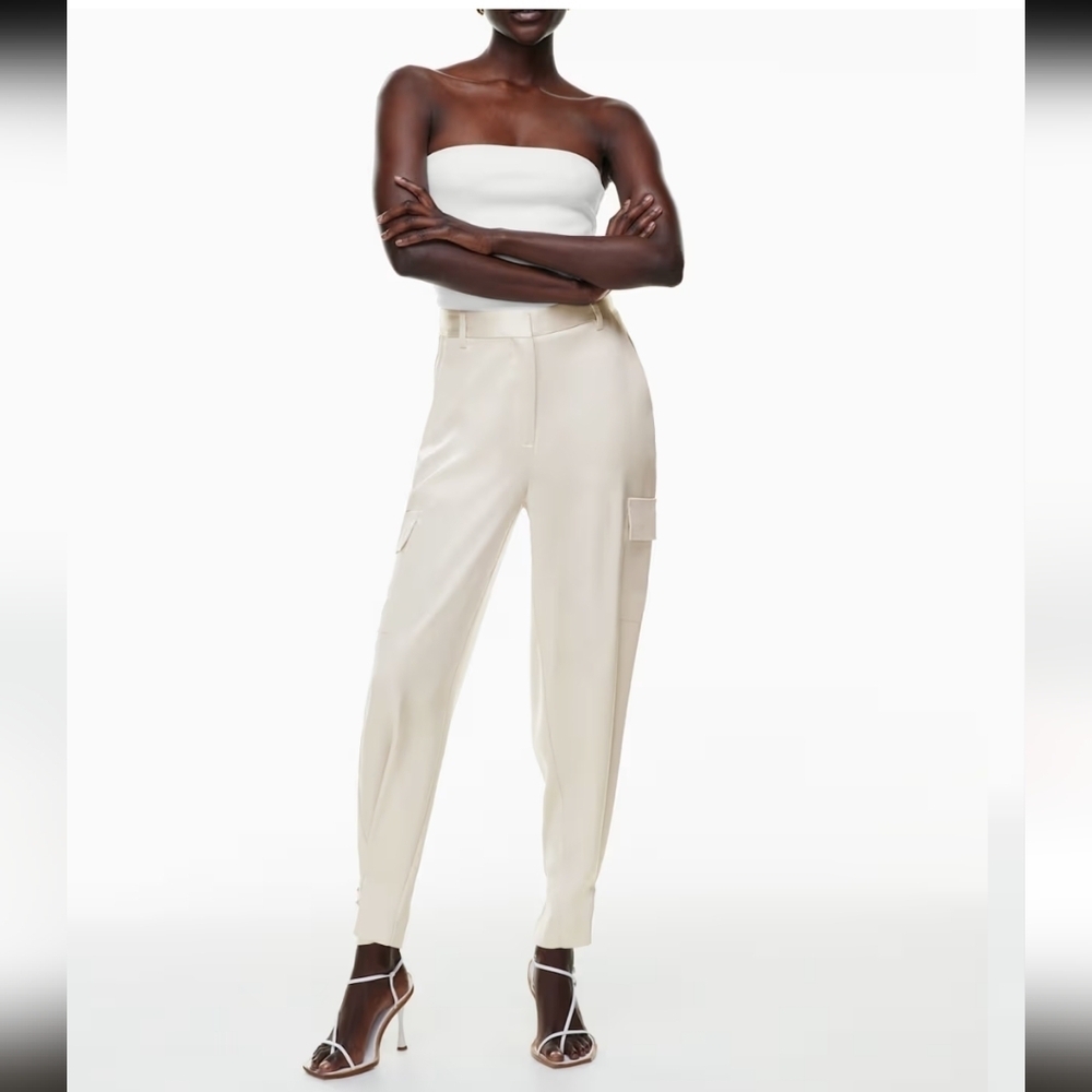 NWT Arizona Babaton Refine Satin Cargo Pants